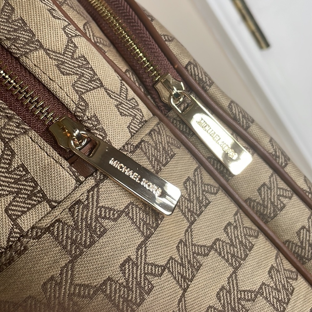 Brand New Michael Kors Logo Canvas Zippered Backpack w/ Gold Tone Accents - Picture 9 of 16